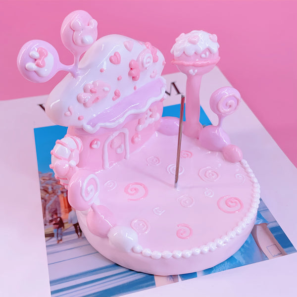Sweetheart Cottage: 3D Hand-Painted Candy House Display Base