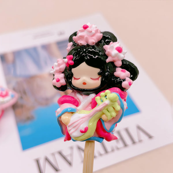 Pipa Instrument Performance Doll Set with Beads