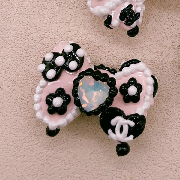 Hand-Painted Parisian Elegance Bow